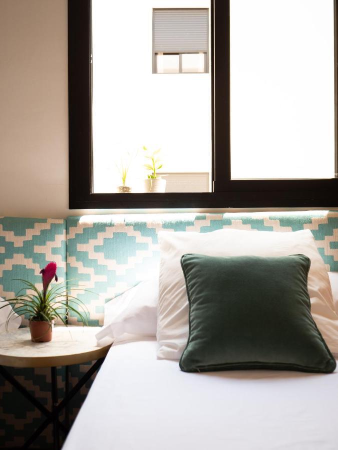 Stylish Apartment In The Heart Of Malaga With Pool المظهر الخارجي الصورة