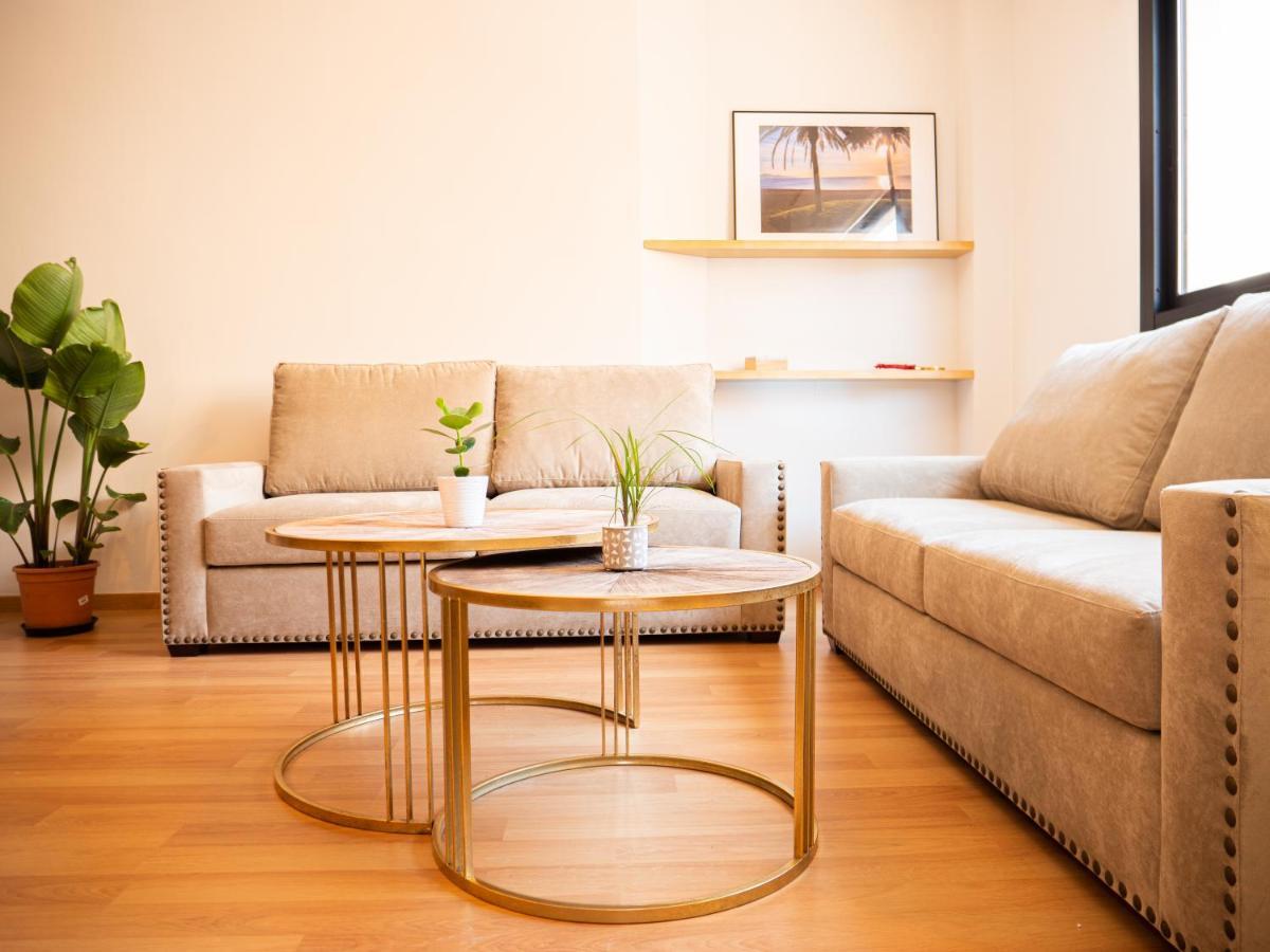 Stylish Apartment In The Heart Of Malaga With Pool المظهر الخارجي الصورة