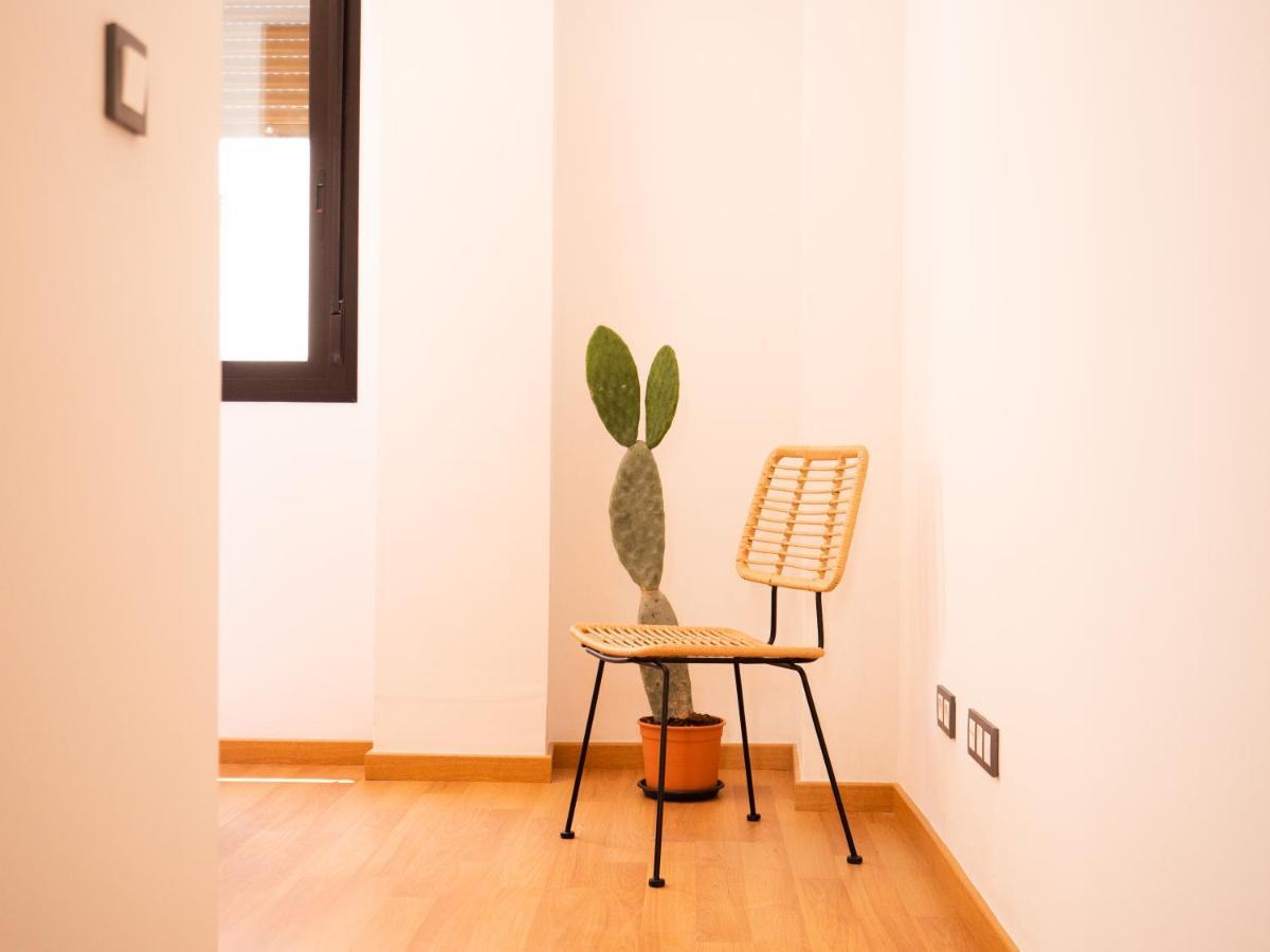 Stylish Apartment In The Heart Of Malaga With Pool المظهر الخارجي الصورة