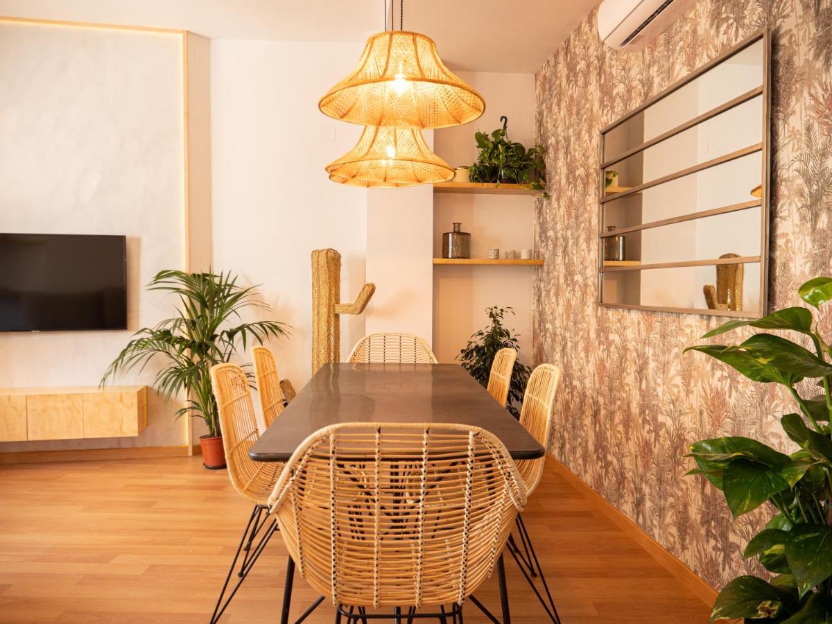 Stylish Apartment In The Heart Of Malaga With Pool المظهر الخارجي الصورة